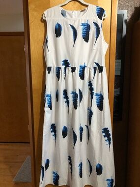 Vonda mid length sleeveless dress